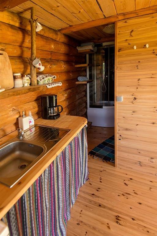 Veskikivi Holiday Home Maebe Exterior photo